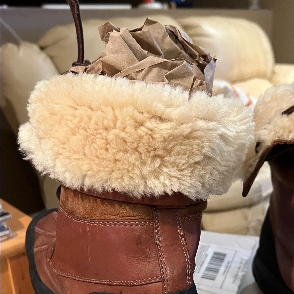 UGG Men’s Butte Shearling Winter Boots in Chestnut Sz 14